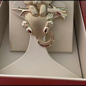 Kitten in a flowerpot brooch.